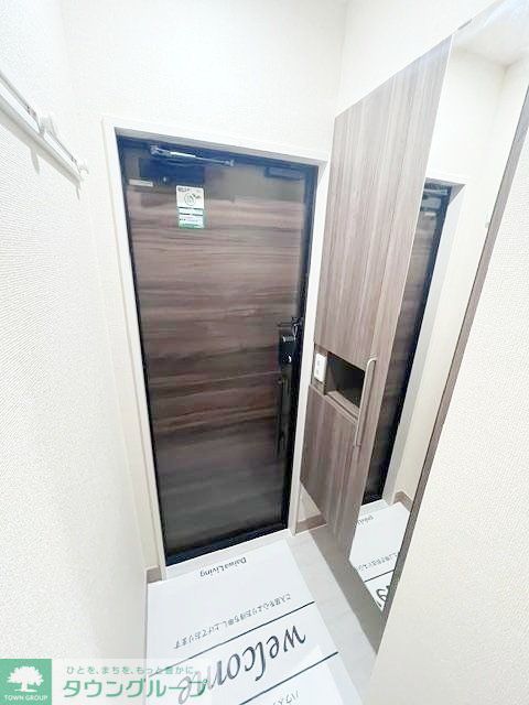 玄関　バルコニー