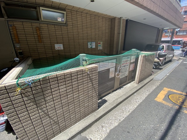 その他共有部分　★敷地内ゴミ置き場★