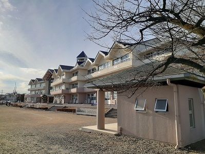 小学校　三島小学校（小学校）まで400m