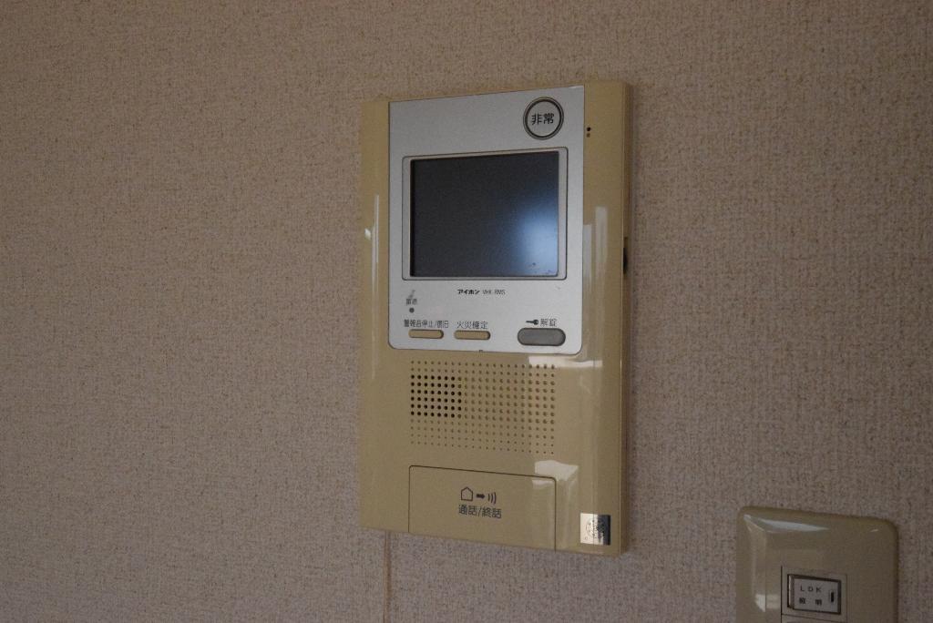 セキュリティ　カメラ付インターホン