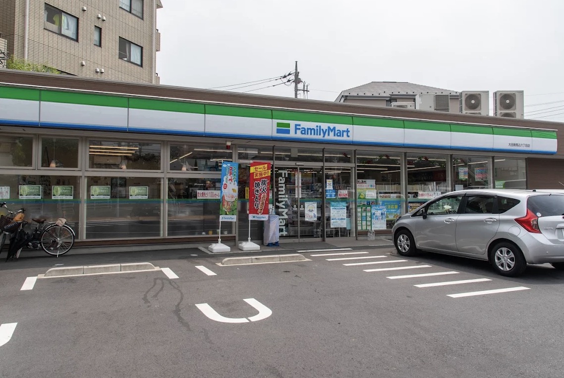 コンビニ　ファミリーマート大田南馬込六丁目店（コンビニ）まで239m