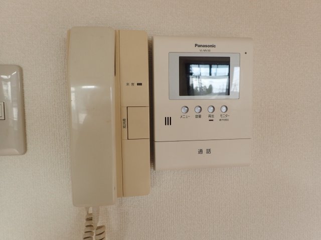 セキュリティ　モニター付きインターホン