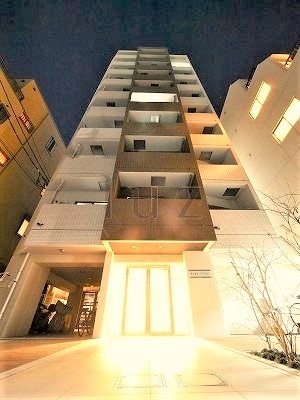 建物外観　2016年築のオシャレな分譲マンションです！