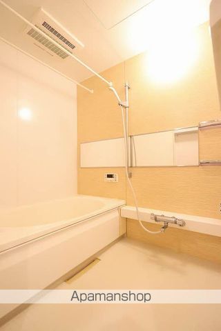 広島市東区 2階建 築14年の風呂写真
