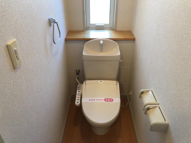 トイレ　シャワー付トイレ