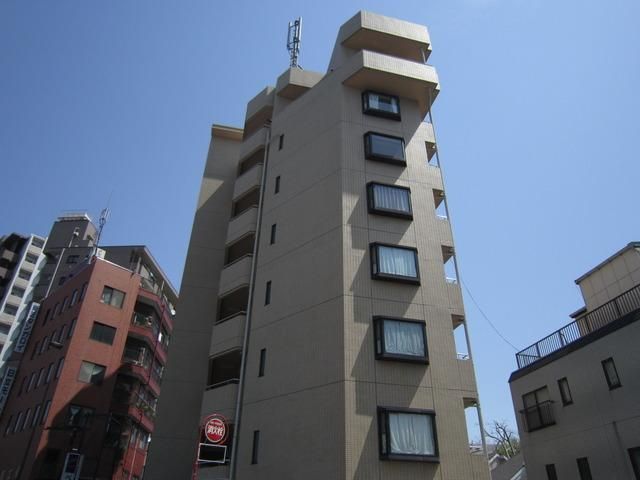 建物外観　外観タイル張りです