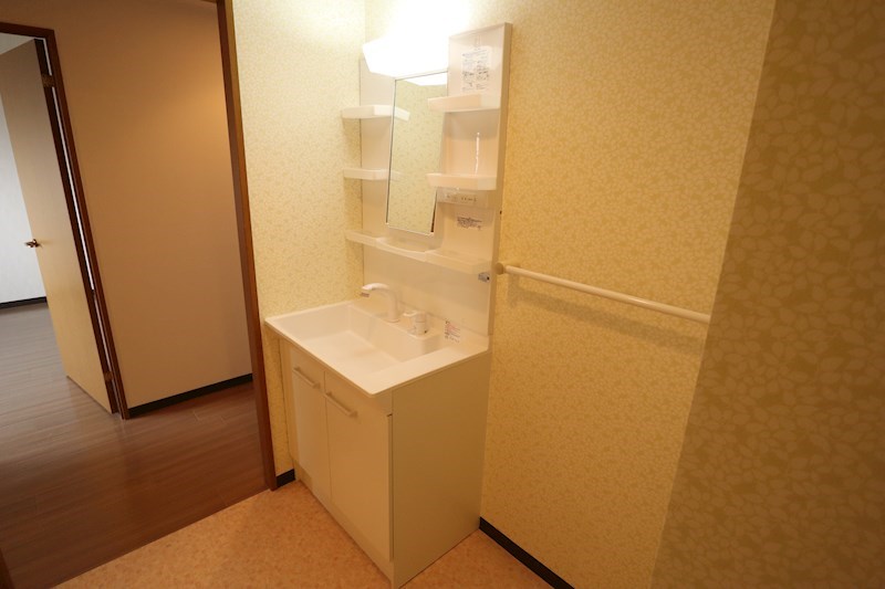 洗面設備　※別号室の写真使用中