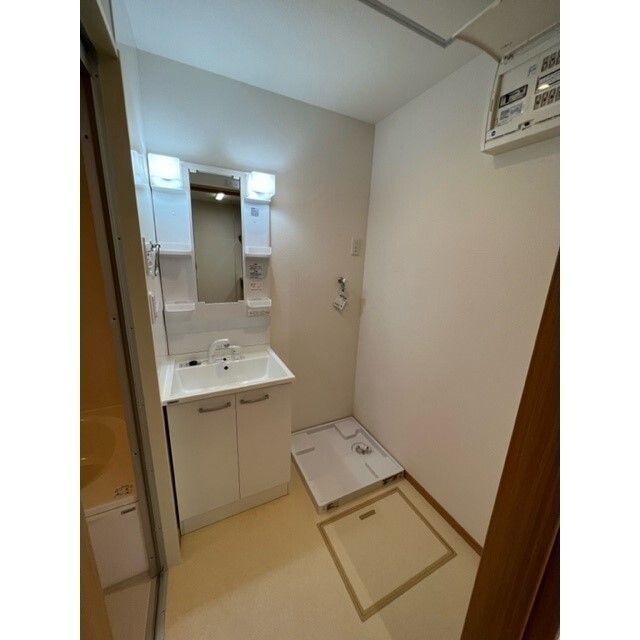 洗面設備　※同物件別号室（イメージ）
