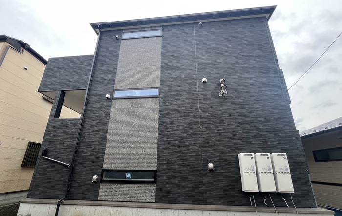 建物外観　建築中