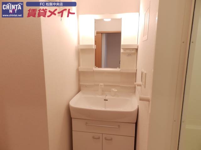 洗面設備　他部屋のお写真です！