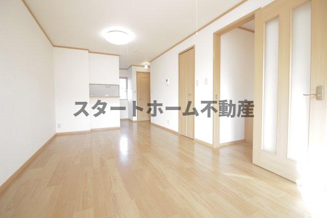 その他部屋・スペース　落ち着いて過ごせるお部屋なので、寝室にいかがでしょうか