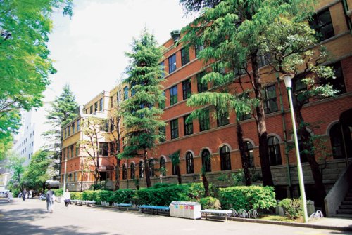 大学・短大　上智大学四谷キャンパス（大学・短大）まで638m