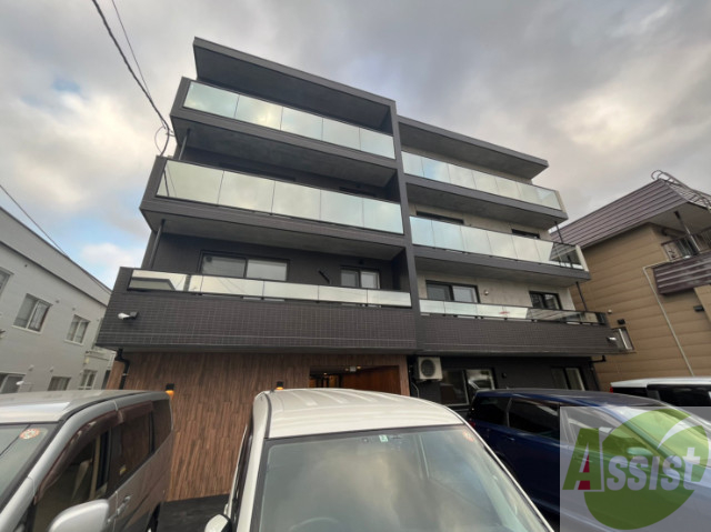 建物外観　札幌市北区北三十五条西「ラ・エスペランス麻生」