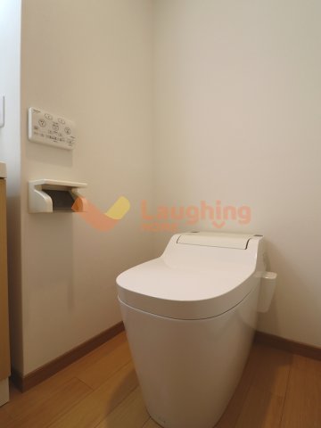 トイレ　ゆったりとした空間のトイレです