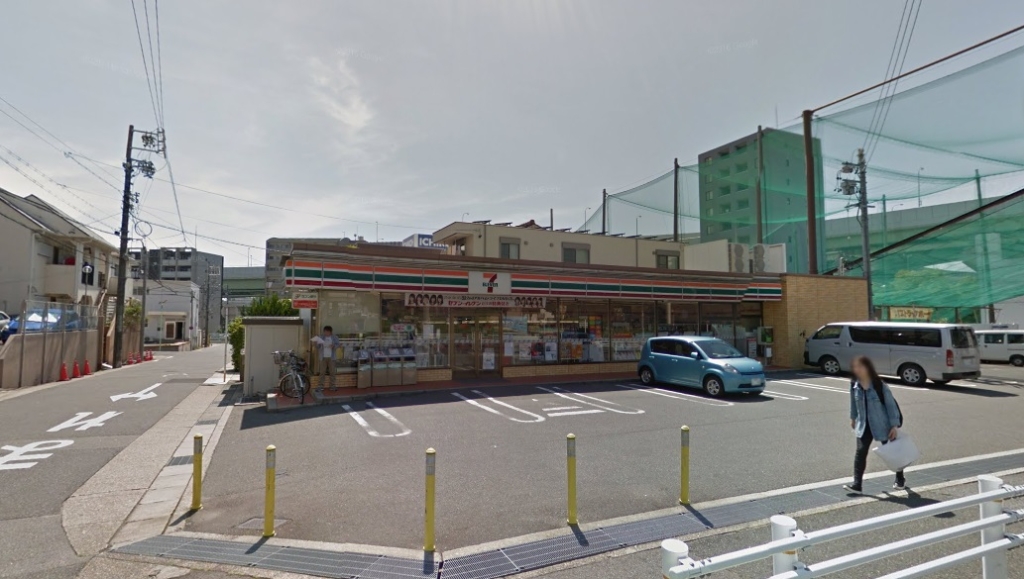 コンビニ　セブンイレブン 名古屋上社4丁目店（コンビニ）（コンビニ）まで240m
