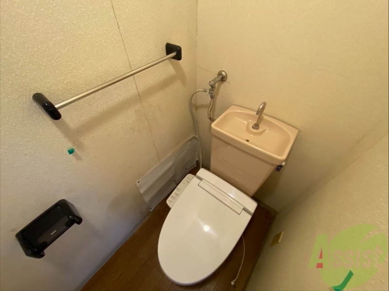 トイレ　トイレです。ウォシュレット付を探している方、おすすめです！