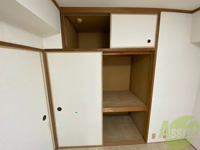 収納　収納もバッチリあるのでお部屋が片付きますよ！