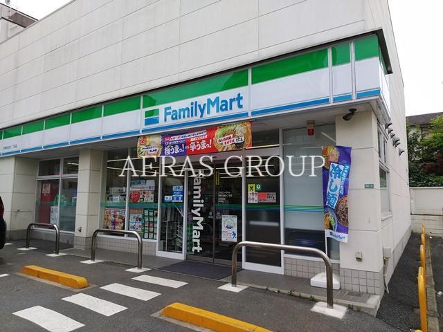 コンビニ　ファミリーマート 中野弥生町一丁目店（コンビニ）まで415m