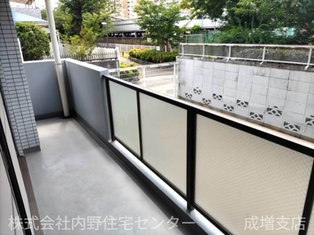 バルコニー　南と東のＬ字型バルコニー