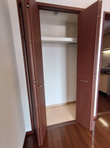 収納　※内装写真は同タイプ別部屋の参考写真です