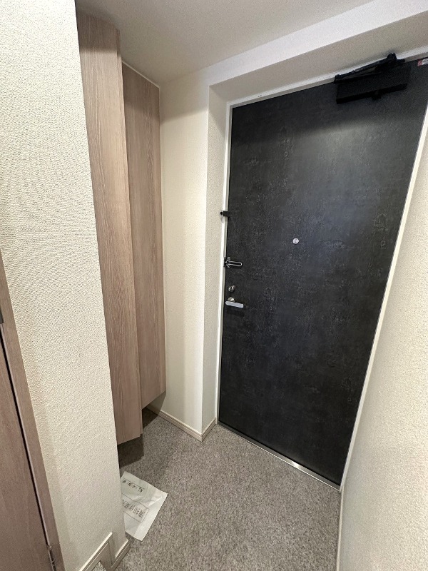 玄関　同建物別号室