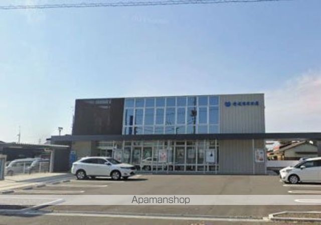 銀行　愛媛信用金庫今治南支店（銀行）まで639m