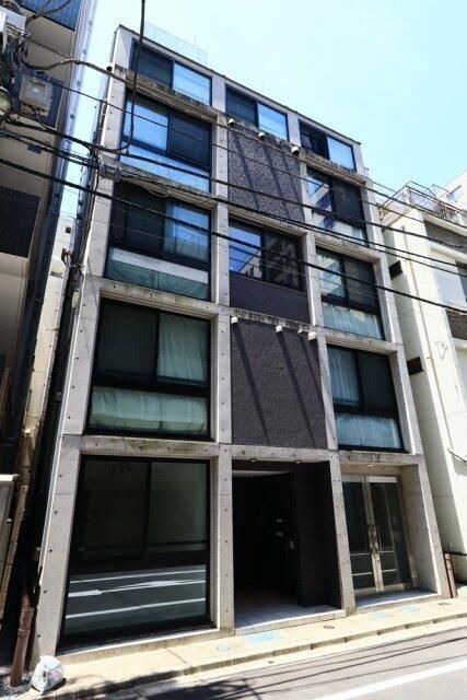 建物外観　落ち着いた雰囲気の外観です