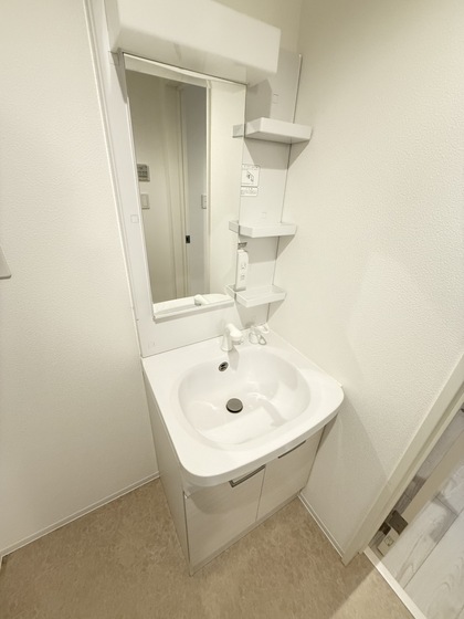 洗面設備　※別部屋の写真です