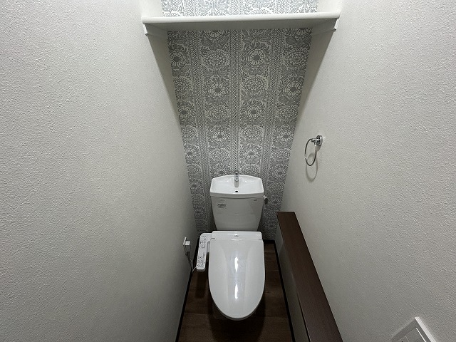 トイレ　※同物件別号室の写真になります