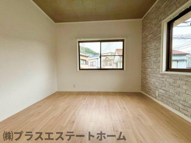 妙法寺字東谷 戸建の居間写真