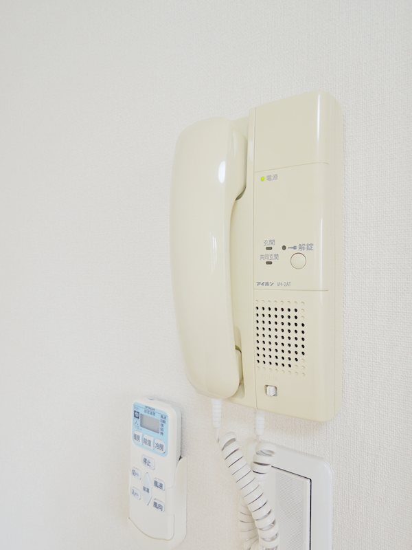 セキュリティ　モニター付インターホン