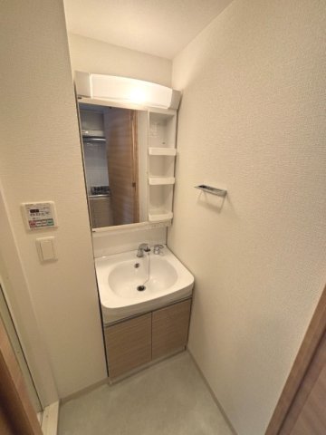 プランドール福島レジデンスの内装写真