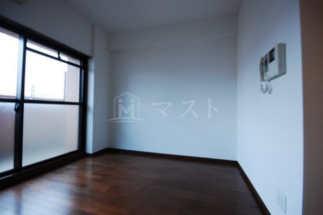 居室・リビング　※建物内、別間取り参考写真