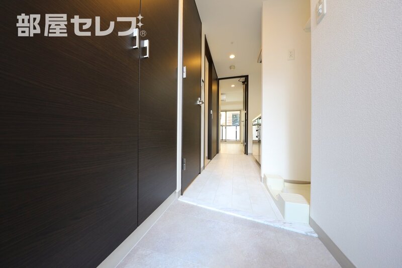 エステムコート名古屋ステーションクロスの玄関写真