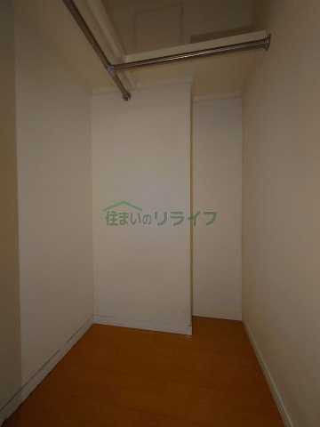 収納　当該写真はリノベーション前のお写真です