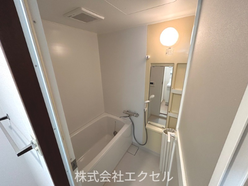 京王線 府中駅 徒歩18分 4階建 築29年の風呂写真