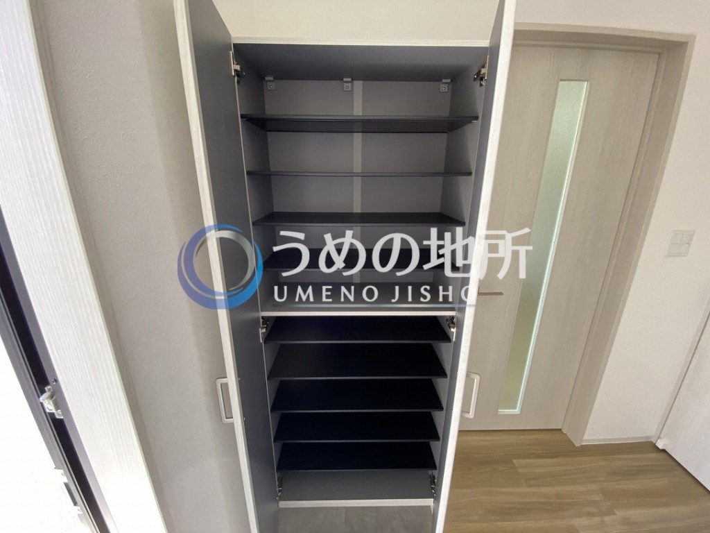 収納　靴箱