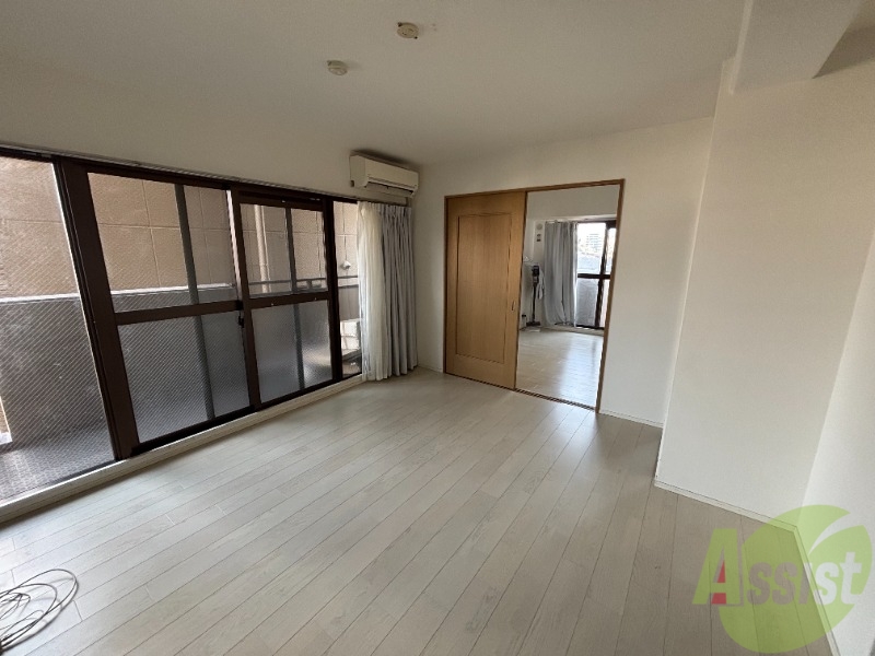ワコーレプラザ御屋敷の居間写真