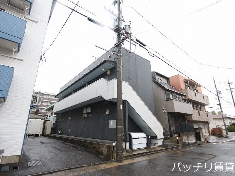 地下鉄東山線 岩塚駅 徒歩7分 築12年