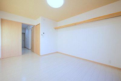 スカイガーデン豊成の内装写真
