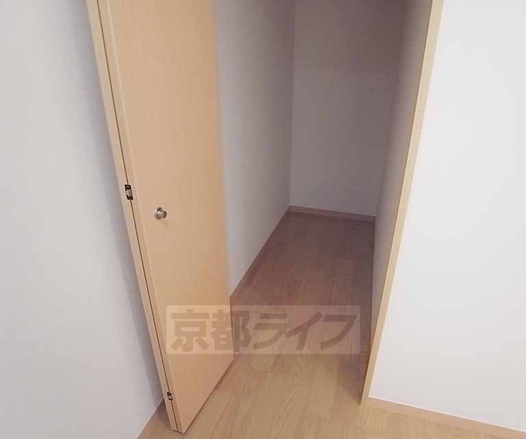 北白川伊織町戸建賃貸の内装写真