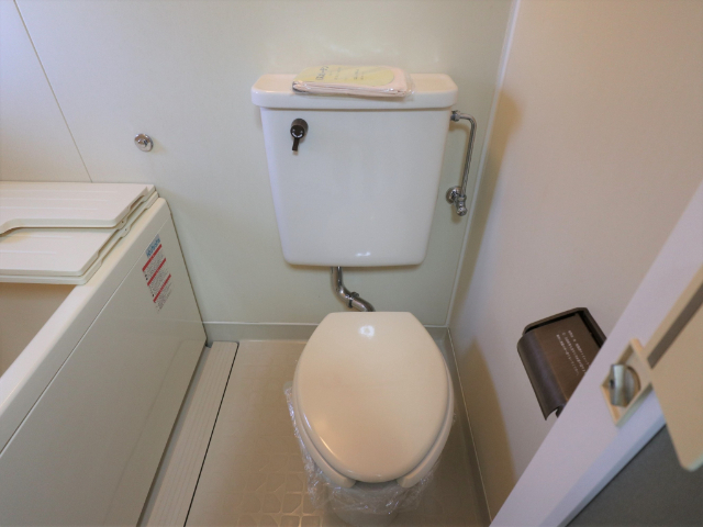 トイレ　別部屋写真