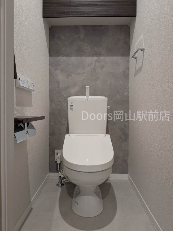 ＪＲ宇野線 大元駅 徒歩16分 3階建 築1年のトイレ写真