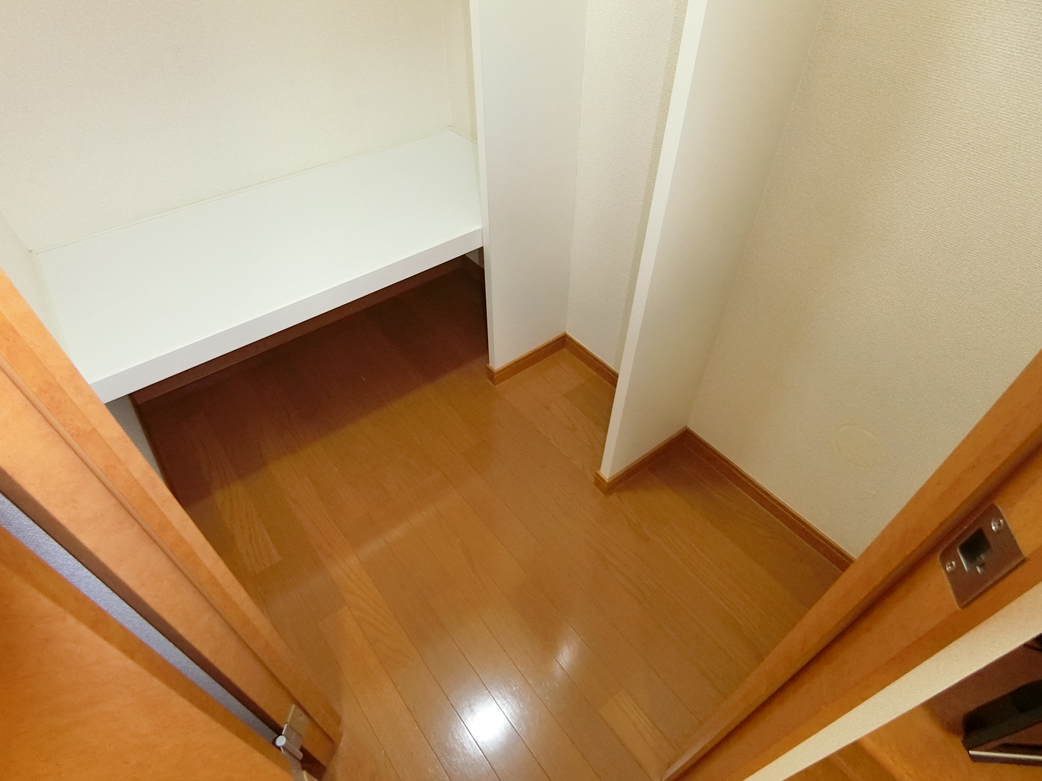 収納　タンス要らずのウォークインクローゼットを備え付けです☆