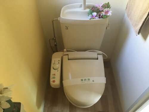 トイレ　トイレ