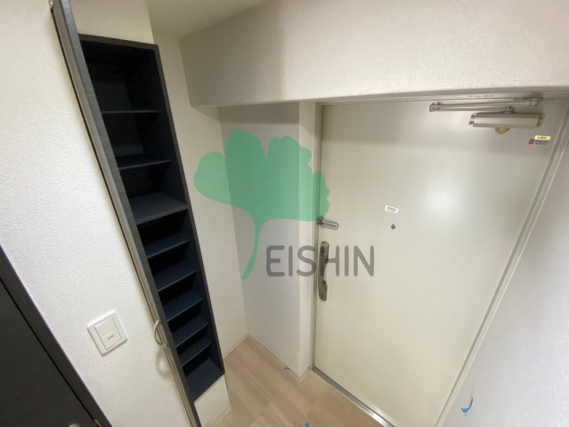 玄関　下駄箱もしっかりついてます！