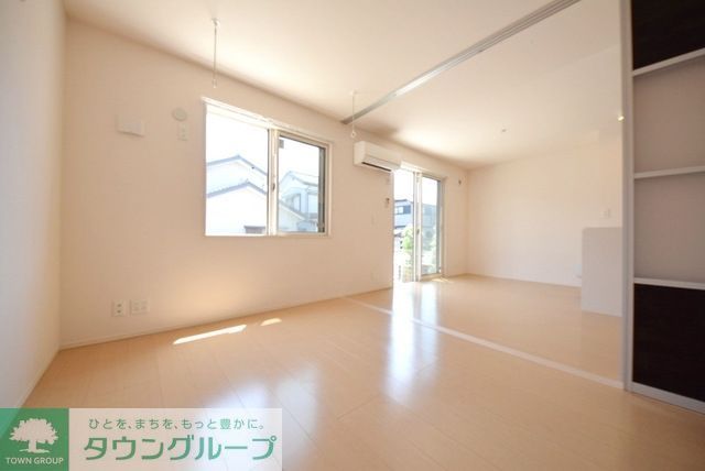 居室・リビング　お問合せはタウンハウジングまで！※現地待合わせ相談可能