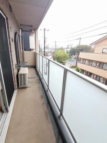 バルコニー　※同物件、別部屋になります。