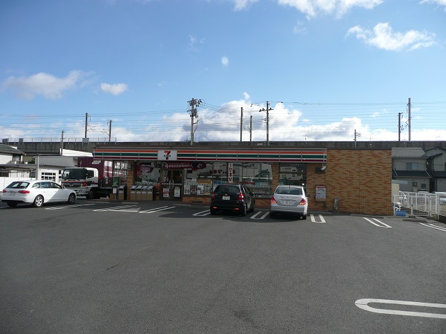 コンビニ　セブンイレブン郡山日出山1丁目店（コンビニ）まで372m