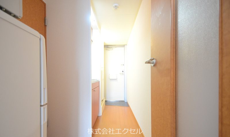 玄関　同等タイプのイメージ写真です。